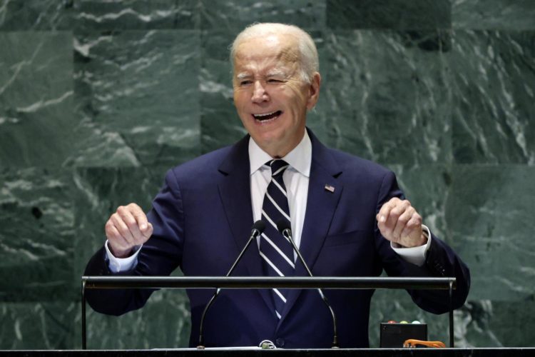 El presidente de Estados Unidos, Joe Biden, habla durante el debate general del 79º periodo de sesiones de la Asamblea General de las Naciones Unidas en la Sede de las Naciones Unidas en Nueva York, Nueva York, EE.UU. EFE/JUSTIN LANE