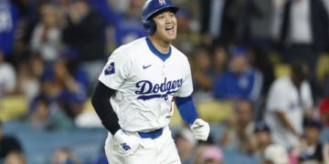 Los Dodgers aseguran ventaja de campo en postemporada con Yamamoto liderando otra paliza