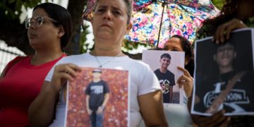 Familiares de adolescentes detenidos en Venezuela denuncian «torturas» contra los menores