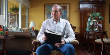 España dice que no negoció la salida Edmundo González y reclama a Maduro las actas electorales