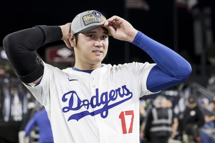 Shohei Ohtani de los Dodgers tras ganar el sexto juego de la Serie de Campeonato de la Liga Nacional de Béisbol de las Grandes Ligas (MLB) EFE/EPA/ALLISON DINNER