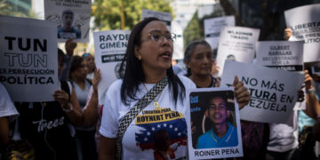 Madres de adolescentes detenidos en Venezuela denuncian violaciones a sus derechos