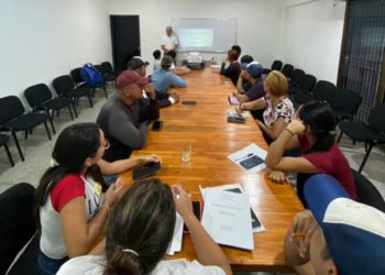 En la Alcaldía de Sucre se preparan para recibir la Navidad 2024