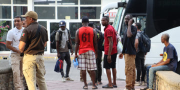 Miles de migrantes venezolanos arman una caravana hacia EE.UU. en el sur de México