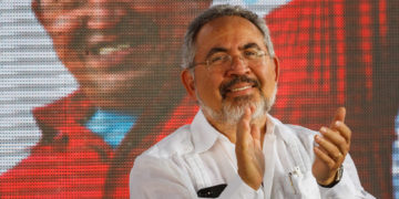 Los ministros de Petróleo de Nicolás Maduro, cara y cruz de la misma moneda