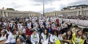 El papa proclama santos al padre Manuel Ruiz López y otros seis franciscanos españoles