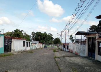 Vecinos de la calle Antonio Olmos de Betijoque se suman a la protesta por el mal estado de la misma