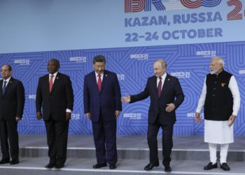 Putin dice que el modelo multipolar pone en marcha una nueva ola de crecimiento económico