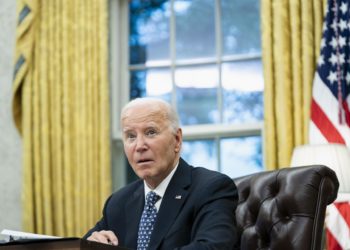 Biden ordena a las Fuerzas Armadas de EE.UU. derribar los misiles iraníes sobre Israel