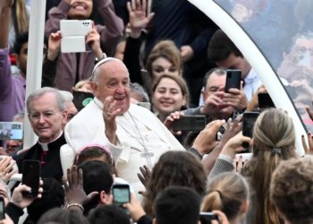 Los 100 latinos contra la crisis climática: del papa a líderes económicos y activistas