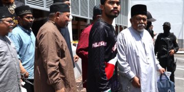 Malasia acusa de crimen organizado al director de un grupo islámico tras abusos a menores