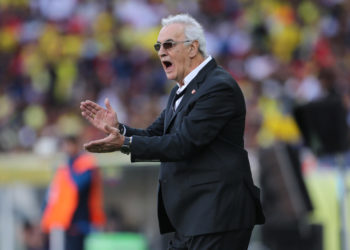 Perú juega sus últimas cartas ante un Uruguay que busca la cima de las eliminatorias
