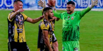 Eduardo Saragó  deja el banquillo del Deportivo Táchira