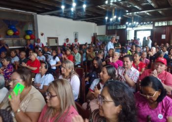 Poderes ejecutivo y legislativo de Valera reconocen la labor de los Luchadores Sociales en su día