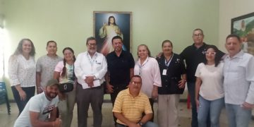 Sadet se reúne con personalidades para impulsar su campaña de recaudación anual