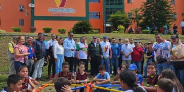 Ministro Rául Paredes asegura desarrollar más obras en Boconó