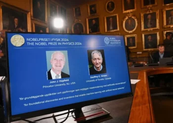 Otorgan Nobel de Física a Hopfield y Hinton por contribuir al aprendizaje de las máquinas