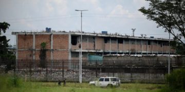 Familiar de preso político: Me cobraron 5 dólares por ver a mi sobrino 30 minutos