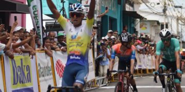 Roniel Campos “los chapeó” a todos en Pampán