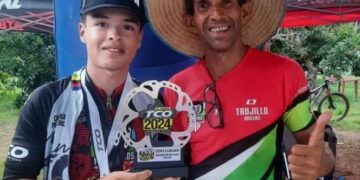 Talentoso ciclista boconés sigue triunfando