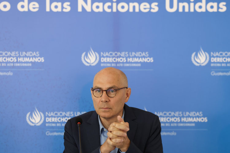 Fotografía de archivo del 19 de julio de 2024 del alto comisionado de las Naciones Unidas para los Derechos Humanos, Volker Türk, en una rueda de prensa en Ciudad de Guatemala (Guatemala). EFE/ Mariano Macz