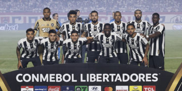 Botafogo intenta poner rumbo a su primera Libertadores ante un Peñarol que busca la sexta