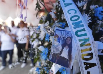 Crece indignación en Colombia por el brutal asesinato de una niña de 12 años