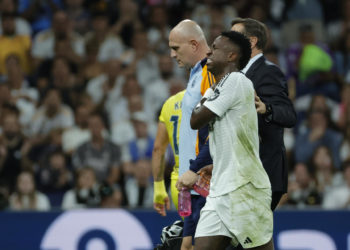 Vinícius sufre una lesión cervical