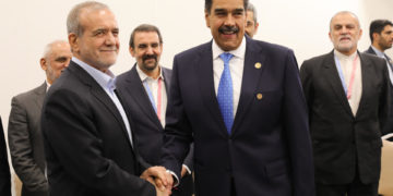 Putin asegura que Maduro es el legítimo presidente de Venezuela