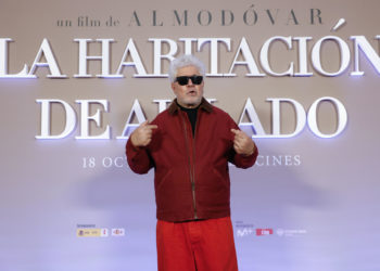 Almodóvar vuelve a los cines: cómo celebrar la vida en ‘La habitación de al lado’