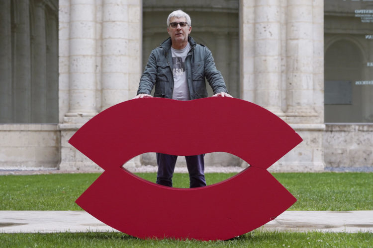 El cineasta francés Alain Guiraudie ha presentado el thriller 'Misericordia' en la jornada final de proyecciones a concurso en el festival de cine de Valladolid (Seminci). EFE/ Nacho Gallego