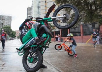 Trujillo | “Motopirueteros” siguen haciendo  de las suyas en la Urbanización Morón