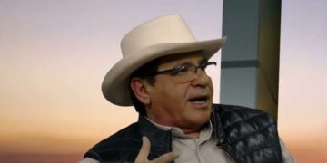 Destituido un comisario y dieciséis policías detenidos por fuga del alcalde Abrahan Hayón