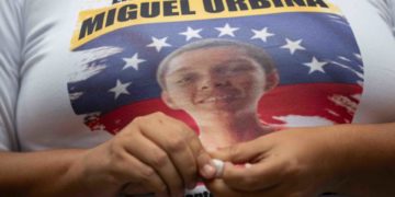 Fiscalía venezolana promete agilizar procesos de detenidos tras comicios, dicen familiares