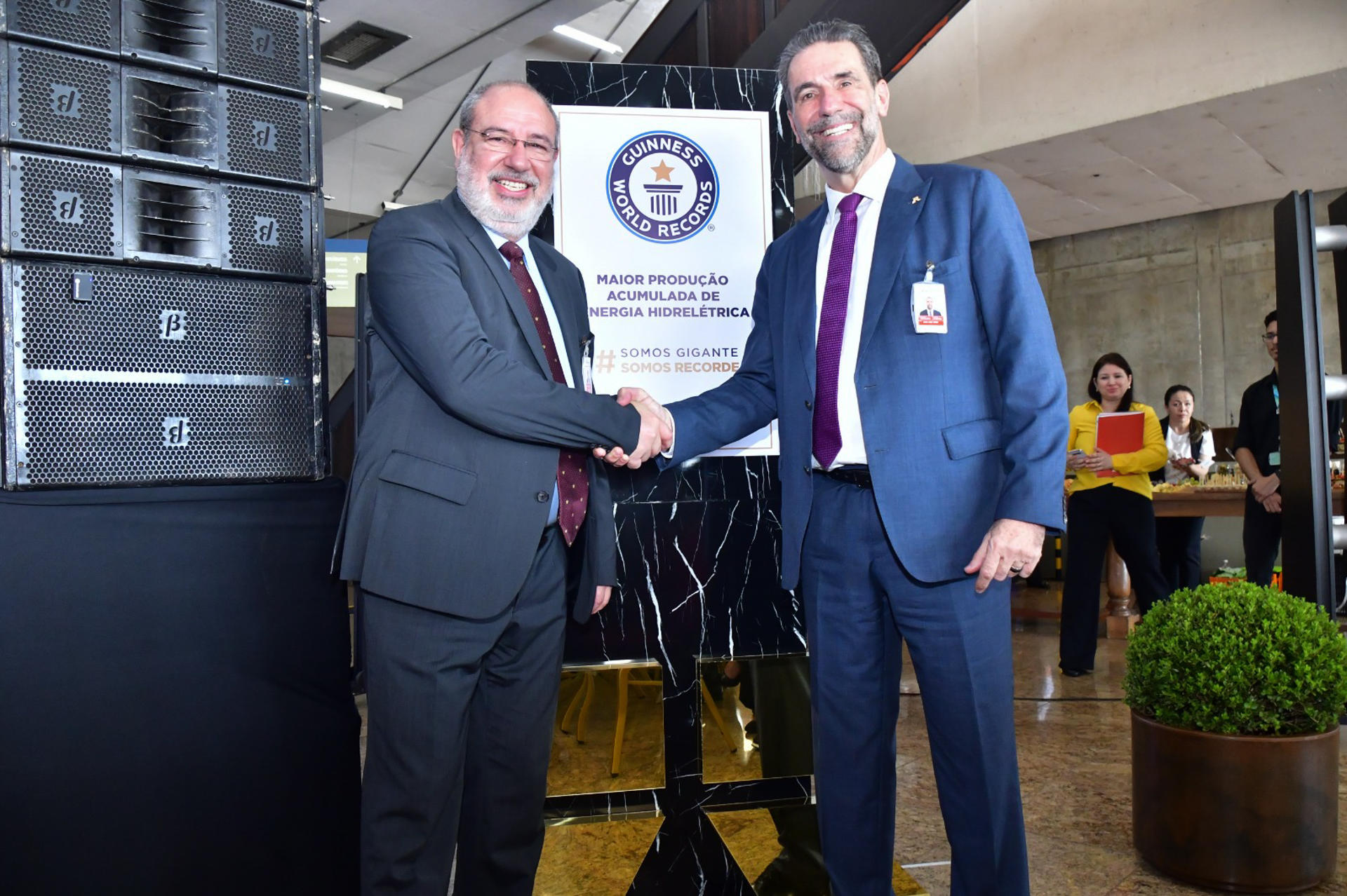 Itaipu achieves the Guinness record for highest accumulated production of hydroelectric energy