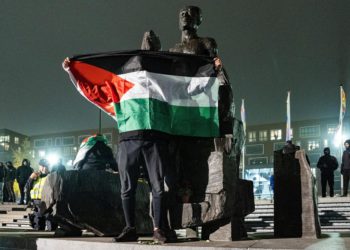 Al menos 62 detenidos en Ámsterdam en choques entre manifestantes e hinchas israelíes