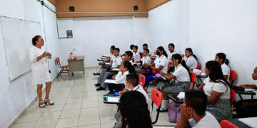 El 75 % de alumnos latinoamericanos no logra el nivel básico en matemáticas, según la OCDE