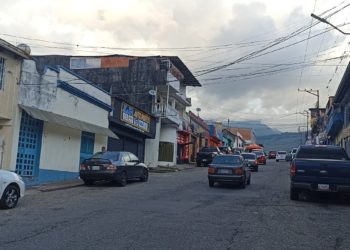 Táchira/ Fallas constantes en el cableado público deja a comerciantes de La Concordia sin electricidad diariamente