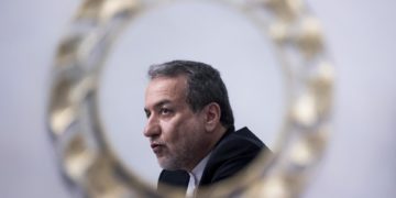 Venezuela es un amigo y tenemos una relación muy amistosa y estrecha, dice ministro iraní