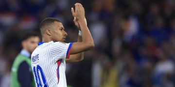 Mbappé, ‘persona non grata’