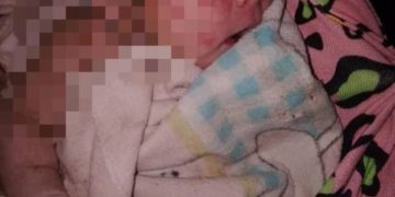 Encuentran a recién nacido en una bolsa negra