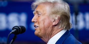 Trump elige a Susie Wiles como futura jefa de gabinete en la Casa Blanca