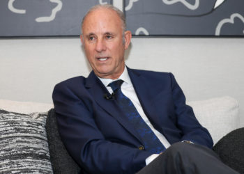 Excanciller de Perú pide a EEUU y Europa congelar bienes de «jefes corruptos de Venezuela»
