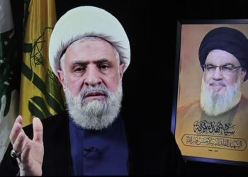 El líder supremo de Irán advierte a Israel y EE.UU. que recibirán una “respuesta aplastante”