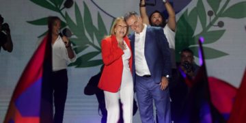 Yamandú Orsi gana las elecciones en un Uruguay que da una nueva muestra de civilidad democrática