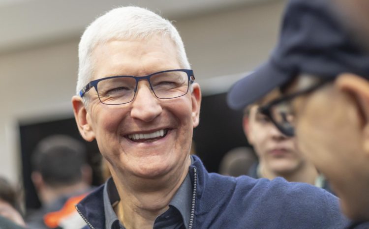 El consejero delegado del gigante tecnológico estadounidense Apple, Tim Cook, en una foto de archivo. EFE/EPA/JUSTIN LANE