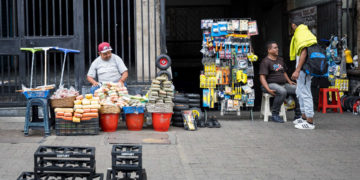La evasión de impuestos en Venezuela, un peso que recae sobre las empresas formales
