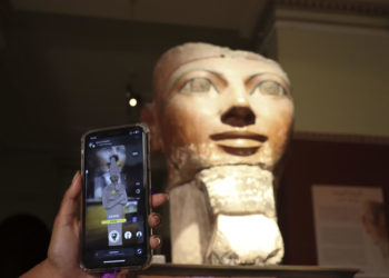 El Museo Egipcio de El Cairo exhibe piezas en su estado original gracias a la realidad aumentada