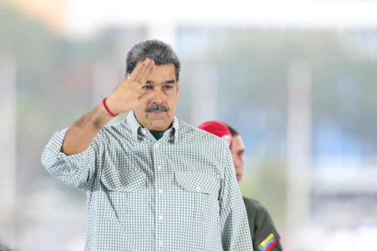 Fotografía cedida por Prensa Miraflores del presidente de Venezuela, Nicolás Maduro, en un acto de Gobierno, en Caracas (Venezuela). EFE/ Prensa Miraflores