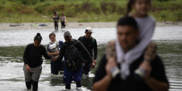 Cae un 40% el ingreso a Panamá de migrantes irregulares a través de la selva del Darién